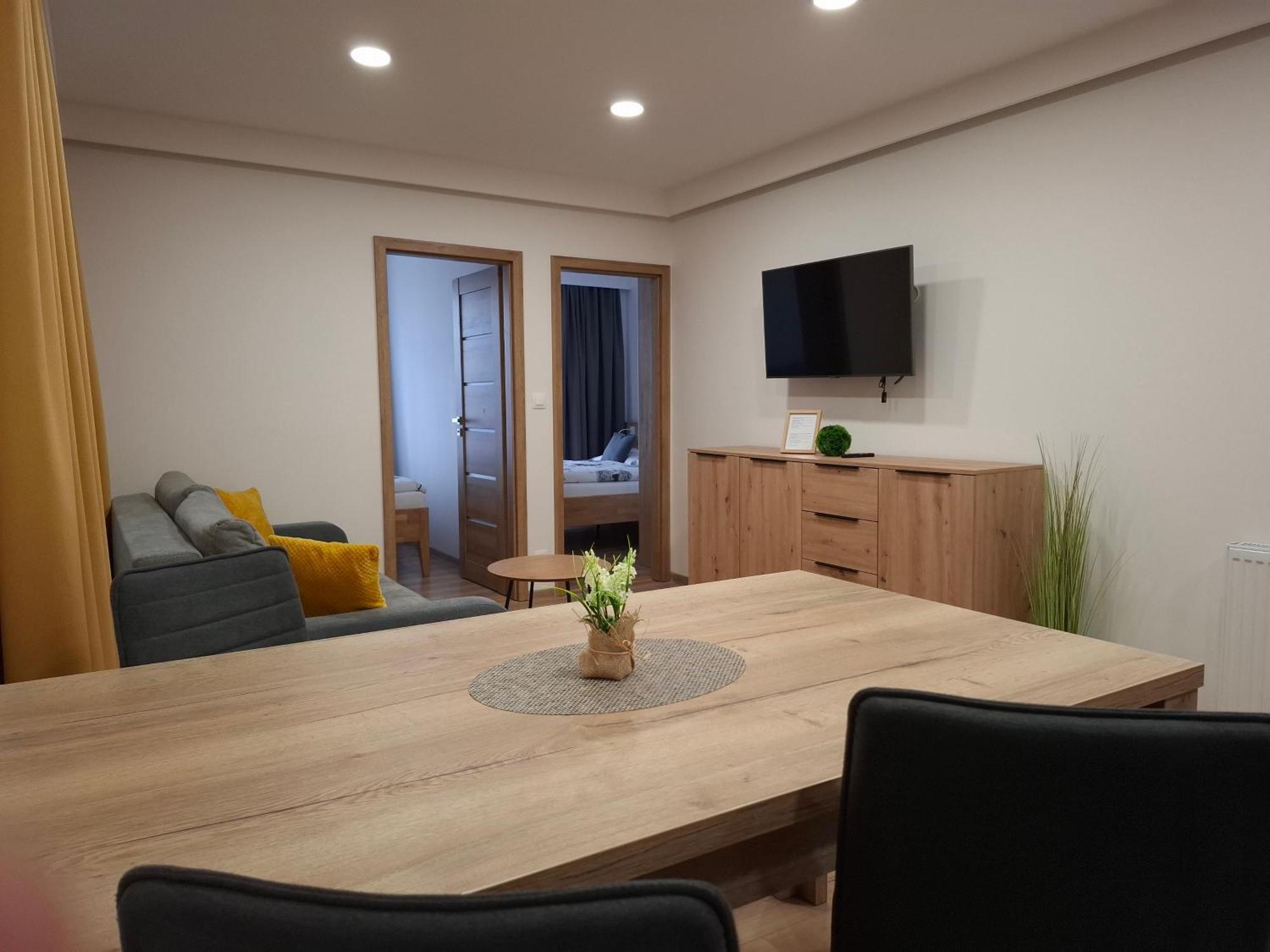 Apartmany Lumi เวลคี สลาวโคว์ ภายนอก รูปภาพ
